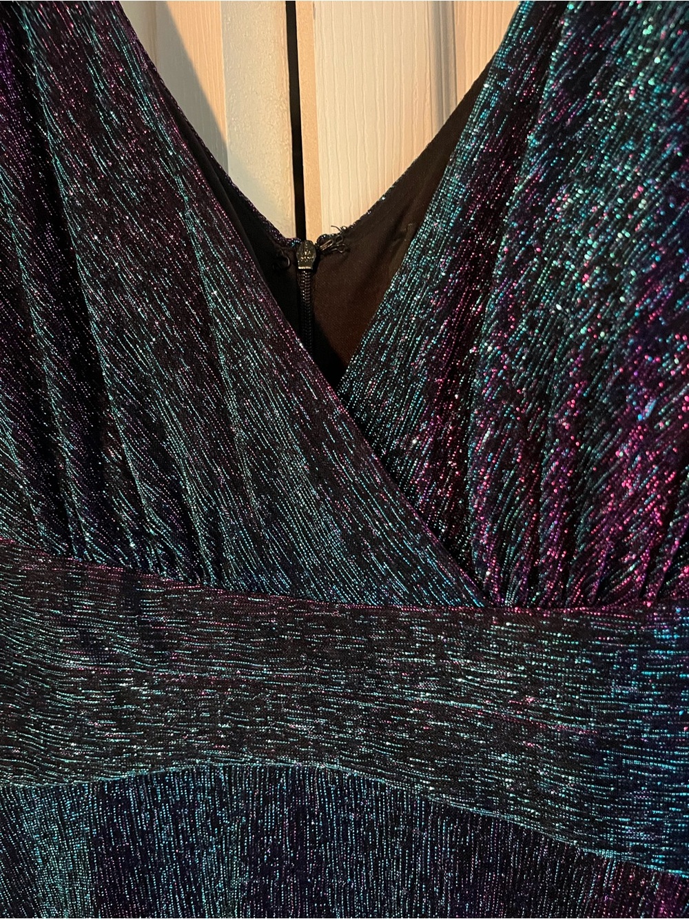 R&M Richards shimmering mermaid metallic purple blue evening gown size 12 - Picture 12 of 14